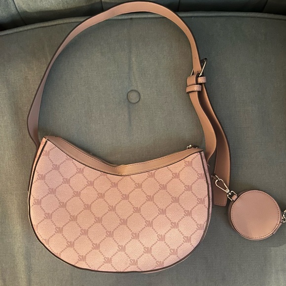 STEVE MADDEN BLUSH CROSSBODY BAG - Picture 7 of 7
